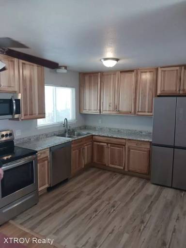 Main picture of 322 S Valley Rd