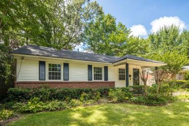 Main picture of 4969 Amboy Rd