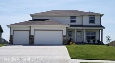 Main picture of 13610 S 46th St