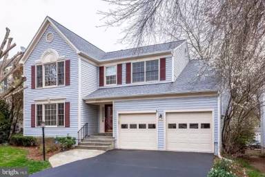 Main picture of 152 Bradford St
