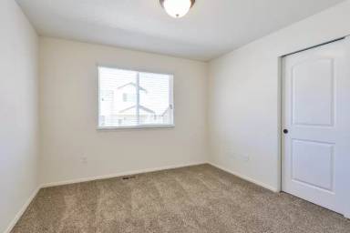 Main picture of 8815 16th St