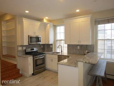 Main picture of 206 Carpenter St