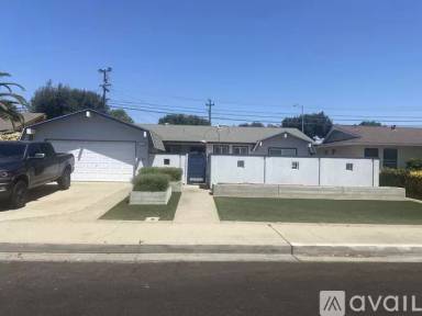 Main picture of 421 Vickie Ave