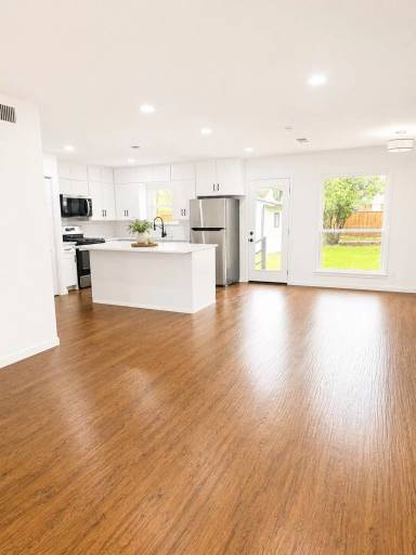 Main picture of 11215 Ulloa Ln