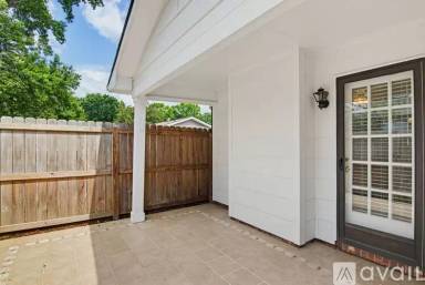 Main picture of 4832 Tower Rd