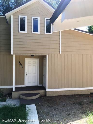 Main picture of 3836 Eloise St