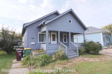 Main picture of 807 S 2nd Ave