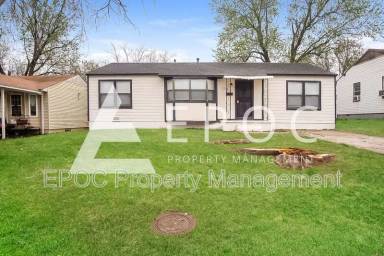 Main picture of 268 E 52nd Pl N