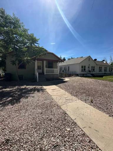 Main picture of 1938 8th Ave