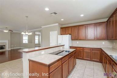 Main picture of 10044 Hagewood Dr