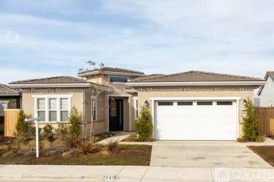 Main picture of 751 Skyview Ln