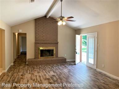 Main picture of 24710 Hunters Hollow Dr