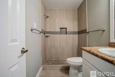 Main picture of 16127 Glen Mar Dr