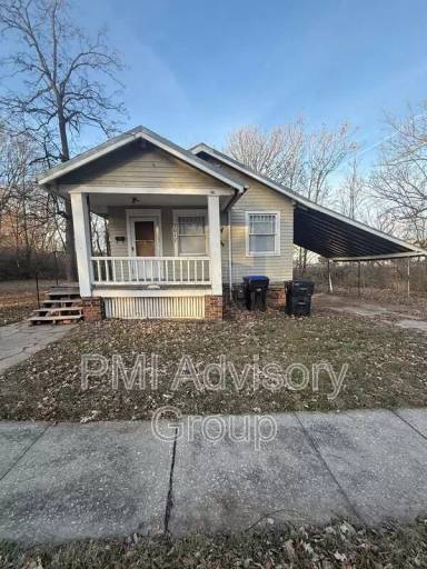 Main picture of 2017 SW Van Buren St