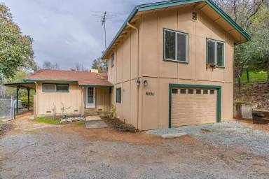 Main picture of 8534 Garden Ln