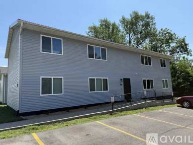 Main picture of 205 Pirie Dr