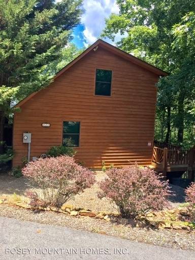 Main picture of 425 Boyd Ridge Dr