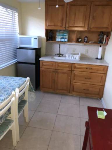 Main picture of 2500 NE Indian River Dr
