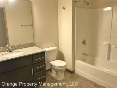 Main picture of 1406 N Main St