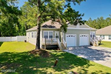 Main picture of 227 Lloyd St