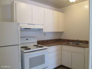 Main picture of 2901 W Mercury Blvd