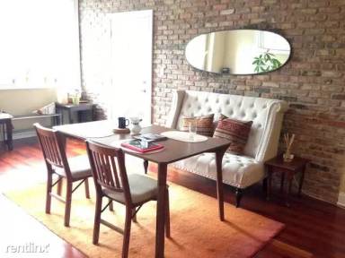 Main picture of 2641 N Ashland Ave