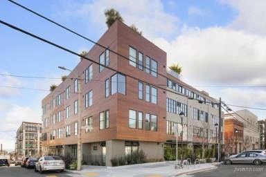 Main picture of 580 20th St