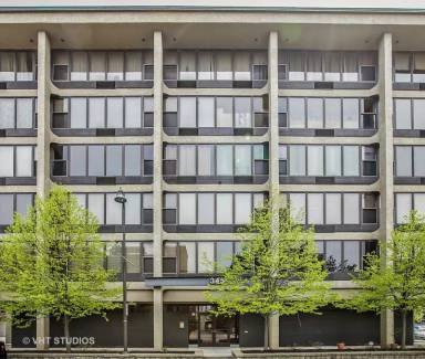 Main picture of 345 E Eastgate Pl