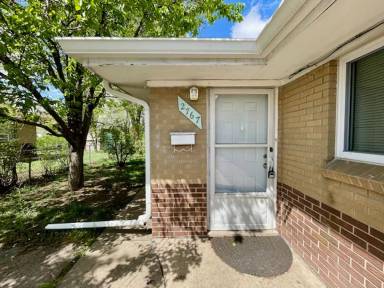 Main picture of 2767 W 2nd Ave