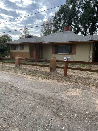 Main picture of 19672 Valley Ln