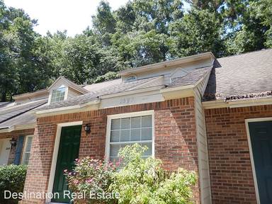 Main picture of 2325 Parrot Ln
