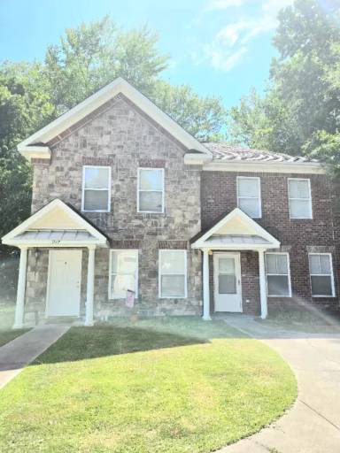 Main picture of 1927 Dick Pond Rd