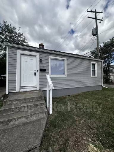 Main picture of 2359 McGuffey Rd