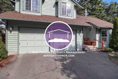 Main picture of 421 NW Ensign Dr
