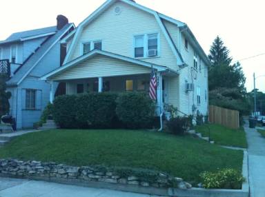 Main picture of 208 E Duncan St