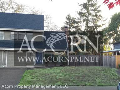 Main picture of 2889 Tulip St