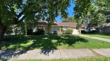Main picture of 4714 Roserock Ln
