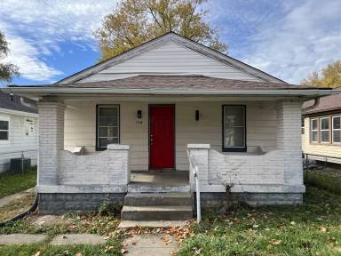 Main picture of 734 S Lynhurst Dr