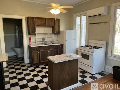 Main picture of 43 Caledonia Rd
