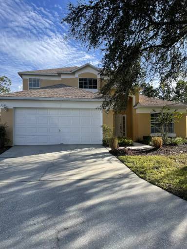 Main picture of 752 Casterton Cir