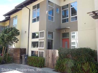 Main picture of 8 Covent Ln