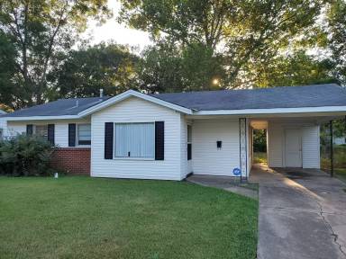 Main picture of 1519 Clarence St