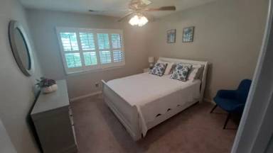 Main picture of 101 Kings Way