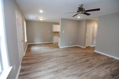 Main picture of 108 Gum Dr