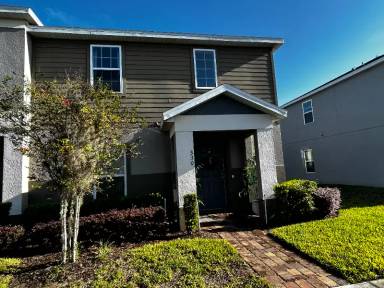 Main picture of 330 Annabelle Way