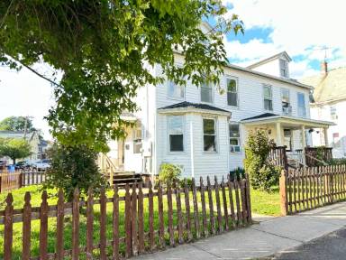 Main picture of 38 Warwick St