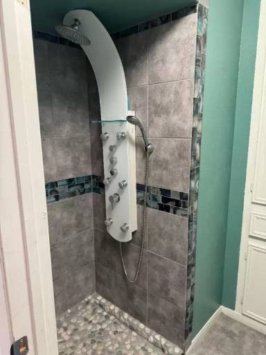 Main picture of 2302 45th St