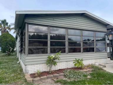Main picture of 404 Avocado Dr