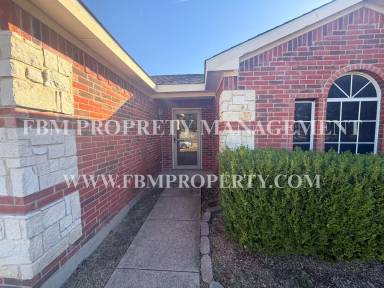 Main picture of 125 Logan Ln