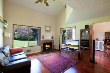 Main picture of 4415 145th Ave NE
